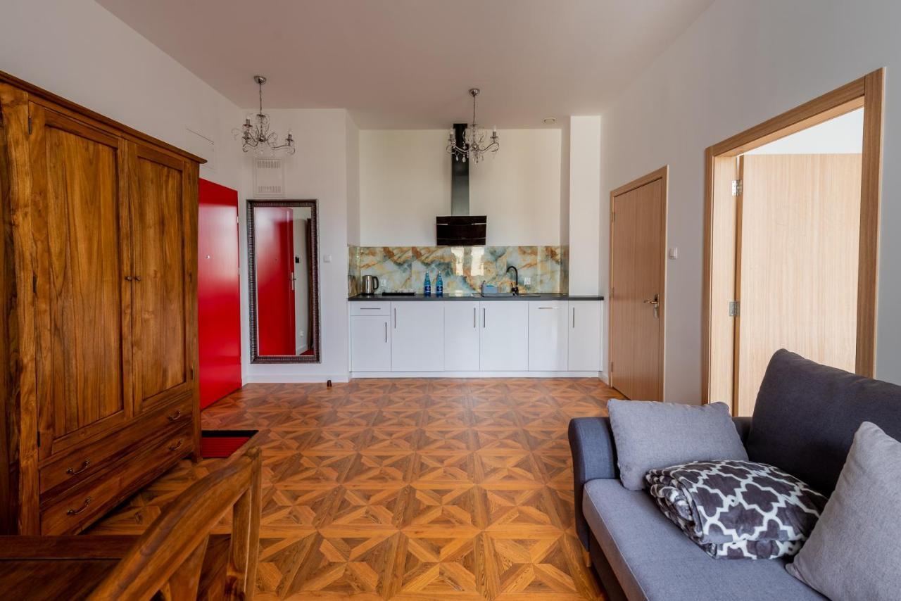 Kamienica Zamenhofa - Apartamenty Na Wynajem Białystok Esterno foto